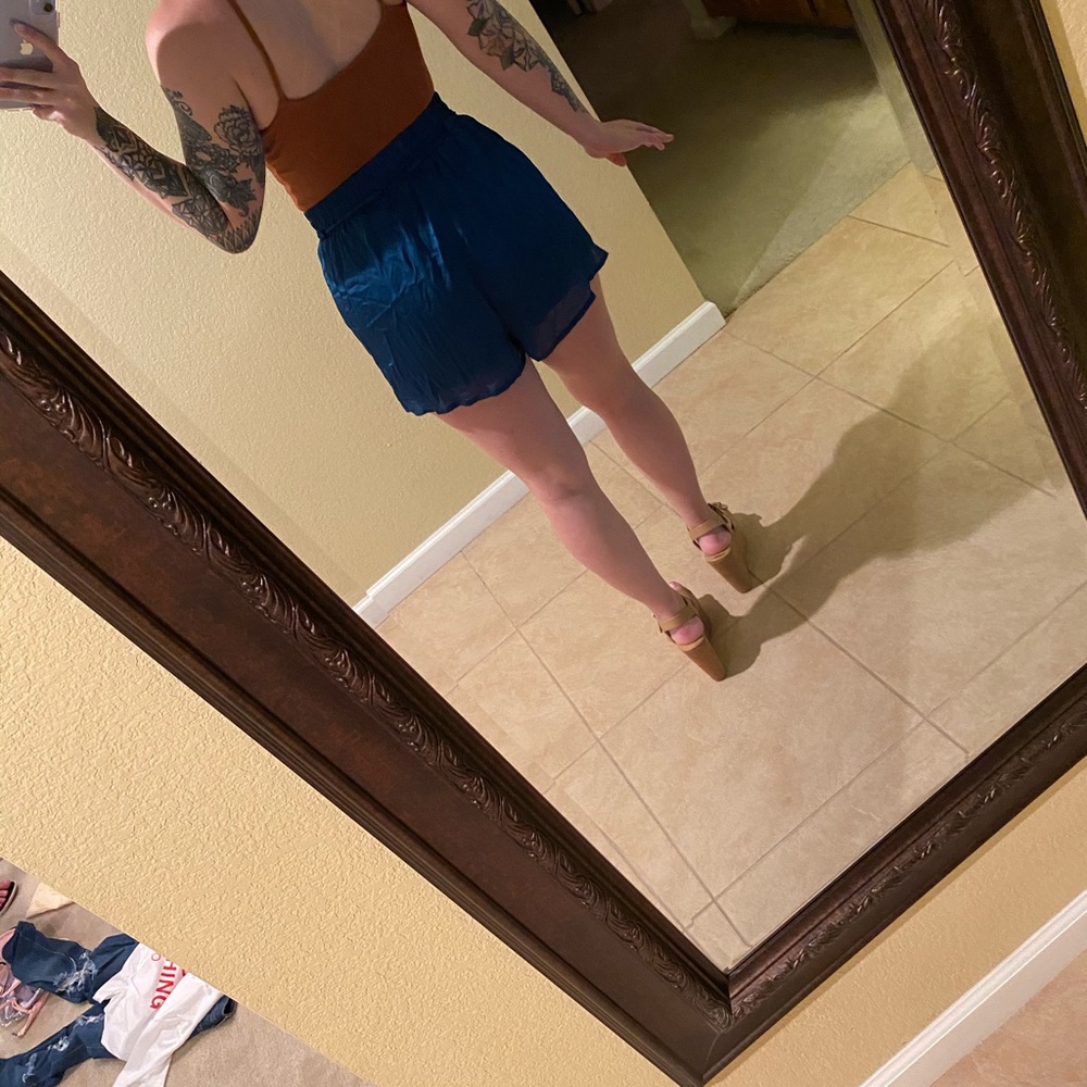 Outfit Bundle - Picture 2 of 2